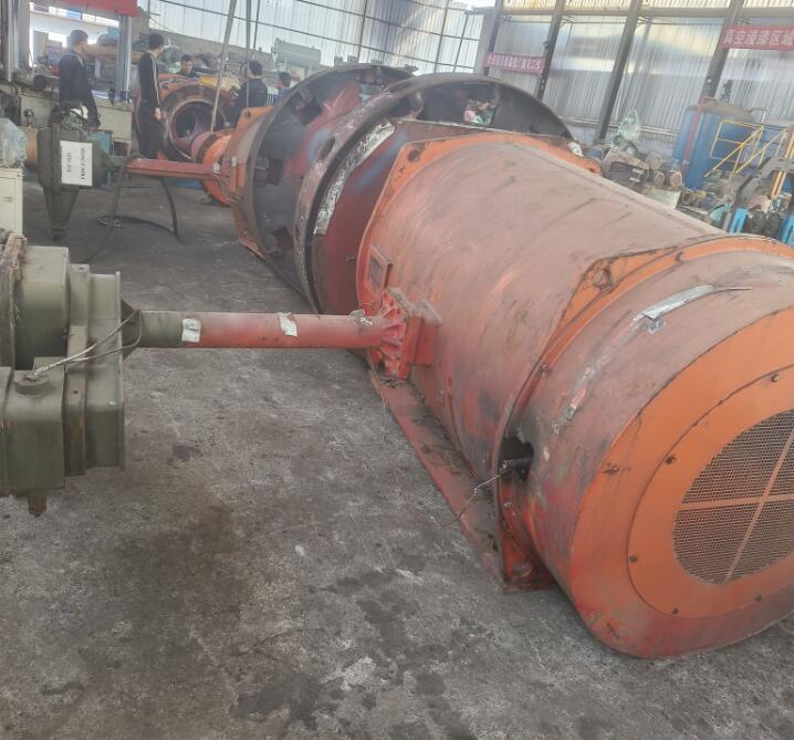 ú�������